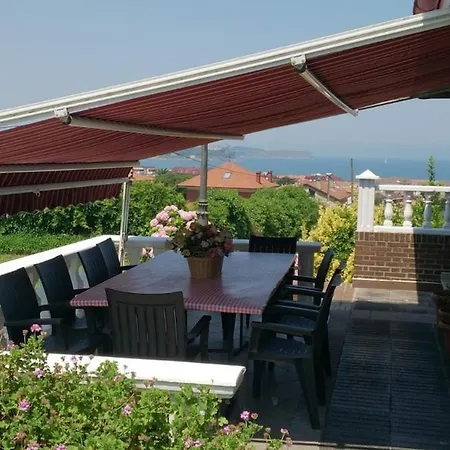 Indepediente Con Jardin Y Vistas Unicas Hébergement de vacances *