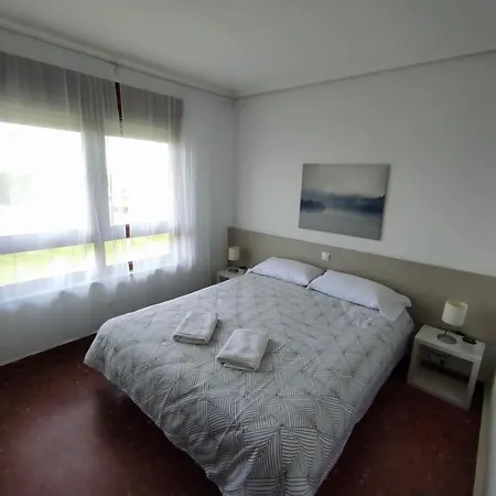 Indepediente Con Jardin Y Vistas Unicas Hébergement de vacances Somo